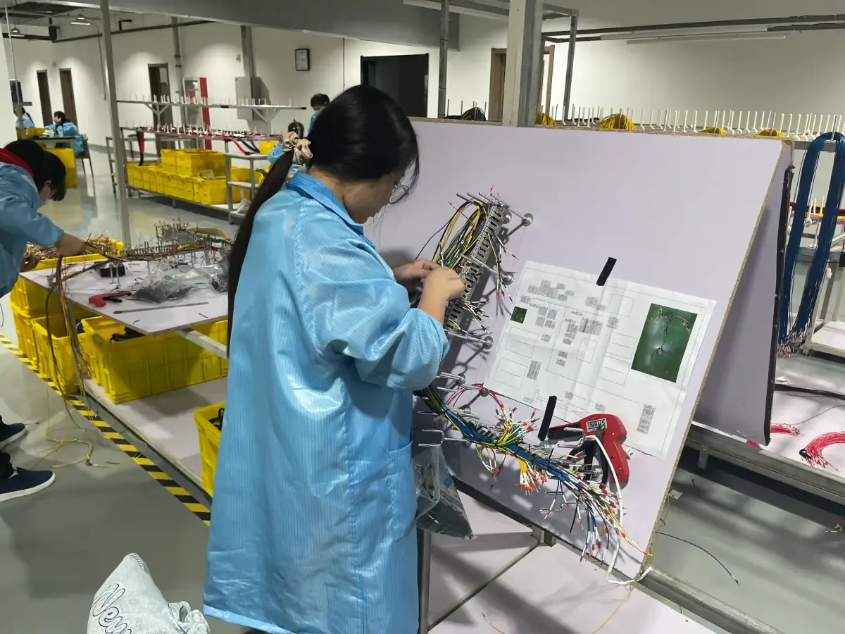 Kábelköteg munkautasítás és rajz kis szériás gyártáshoz